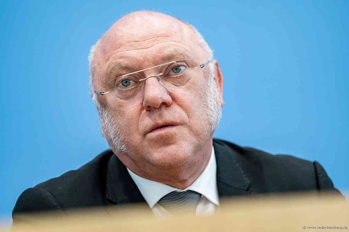 Linke: Kürzungspläne träfen acht Millionen Menschen