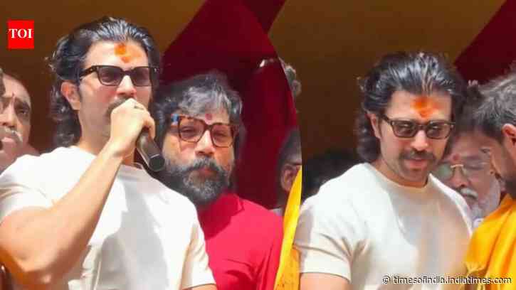 Sandeep Reddy Vanga and Vijay Deverakonda join Bonalu celebrations with fans
