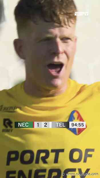 Een opvallend moment: Ronald Koeman Jr. rekt te veel tijd bij een doeltrap en krijgt corner tegen 🧐