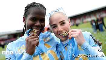 What are the key dates for the women's football season?