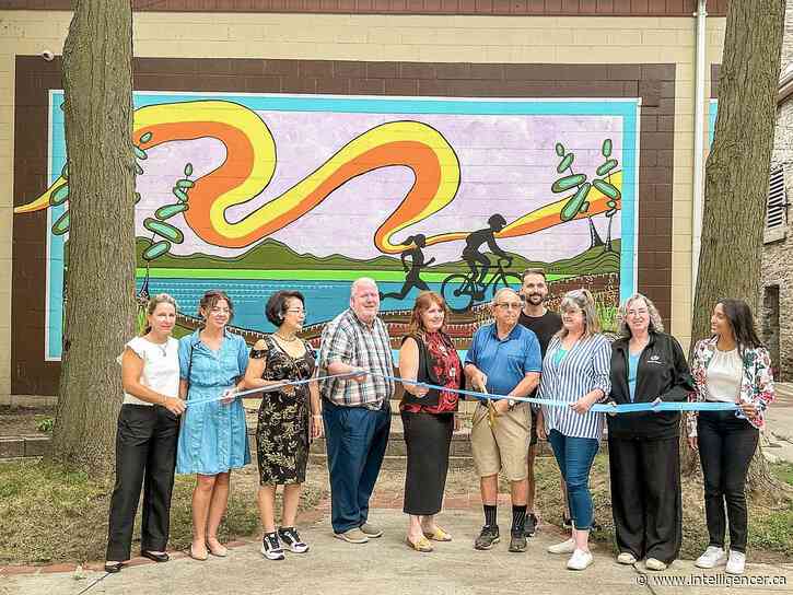 Downtown Belleville unveils new mural along riverfront