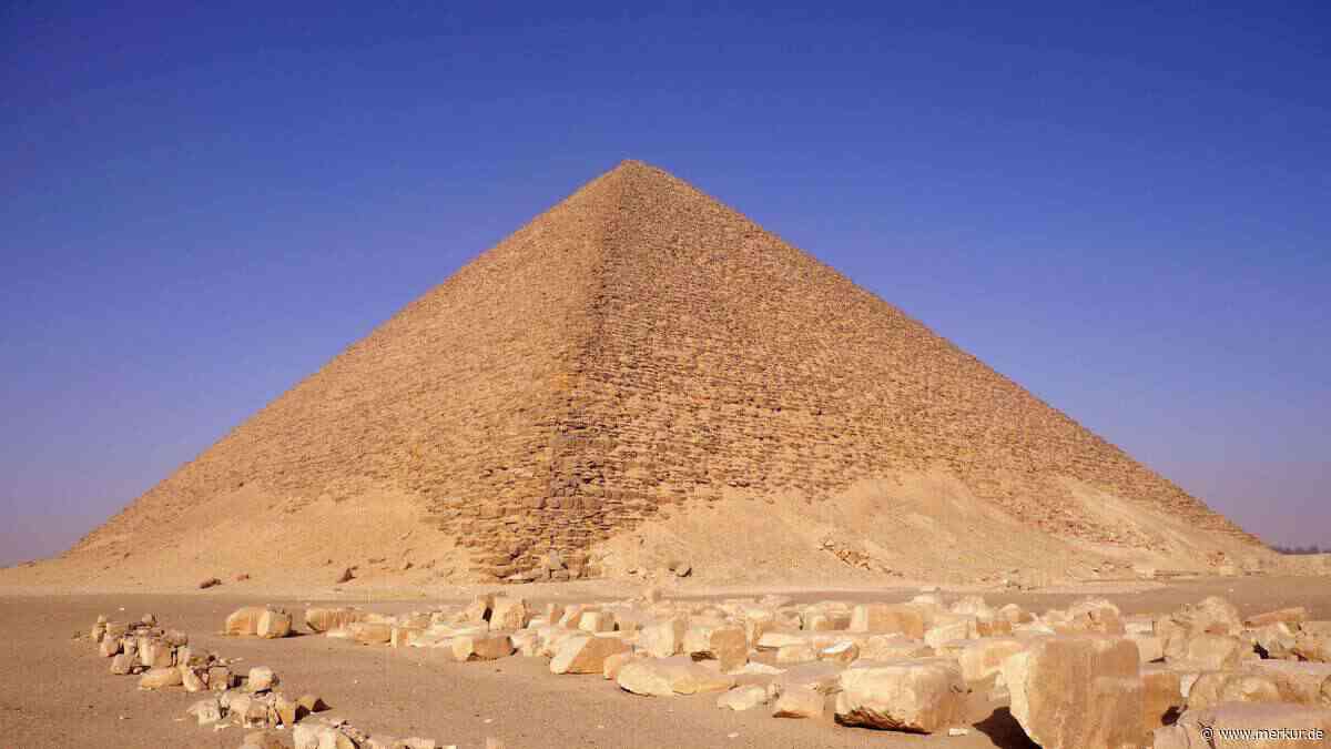 Rätsel um Rote Pyramide in Ägypten: Forscher deuten mysteriöse Wälle als uralte Staudämme