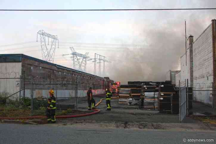 Crews respond to rubber plant fire near Hwy. 11 in Abbotsford