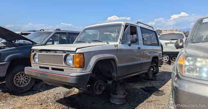 Junkyard Find: 1986 Isuzu Trooper II LS