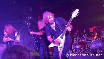 Watch: Original UFO Drummer ANDY PARKER Performs With LIGHTS OUT - A UFO EXPERIENCE In San Antonio