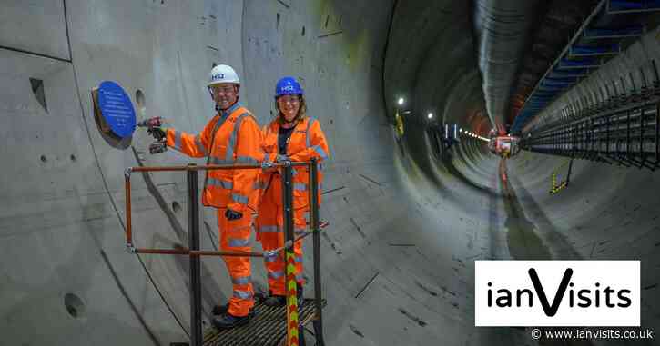 HS2 installs a plaque 40 metres below London to celebrate the Brunels’ engineering legacy