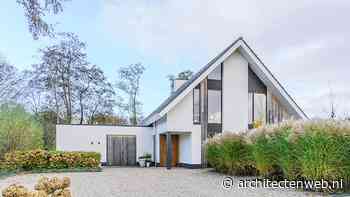 Modern wit gekeimd woonhuis