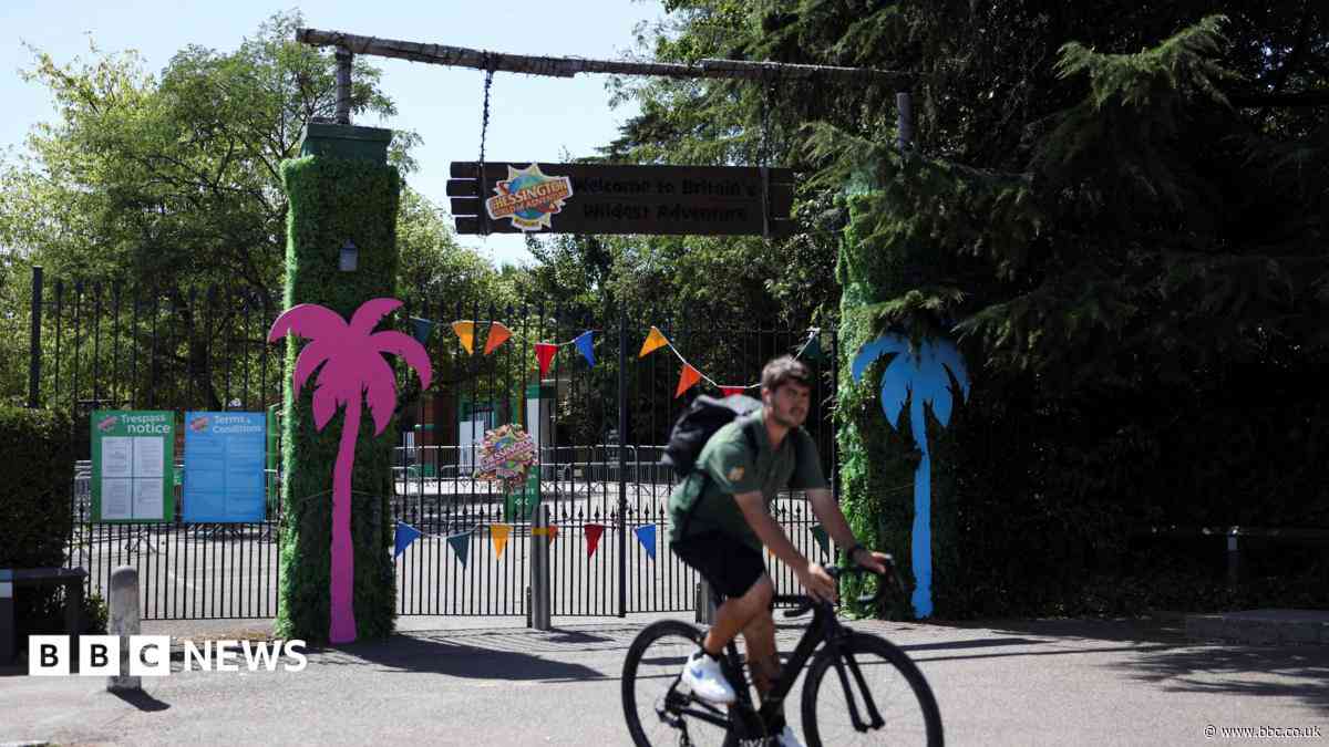 Water outage forces Chessington theme park to close