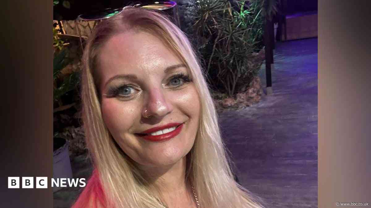 New school uniform rules won't cut costs, says mum