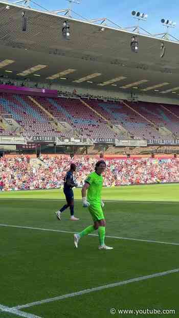 Standing up to be counted 🧤 #burnleyfc #football #efl