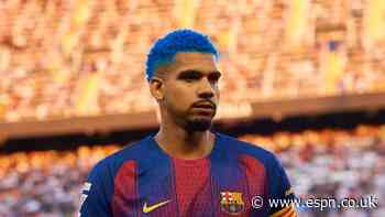 Liverpool sign defender Araujo on loan from Barça