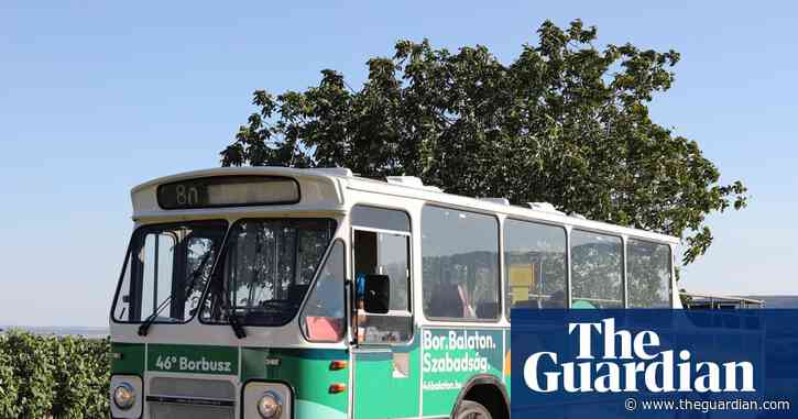 A slow, boozy bus tour of Hungary’s secret vineyards