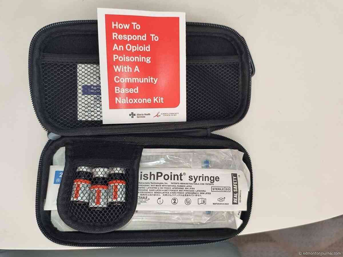 Edmonton transit inspectors may soon be able to access naloxone training