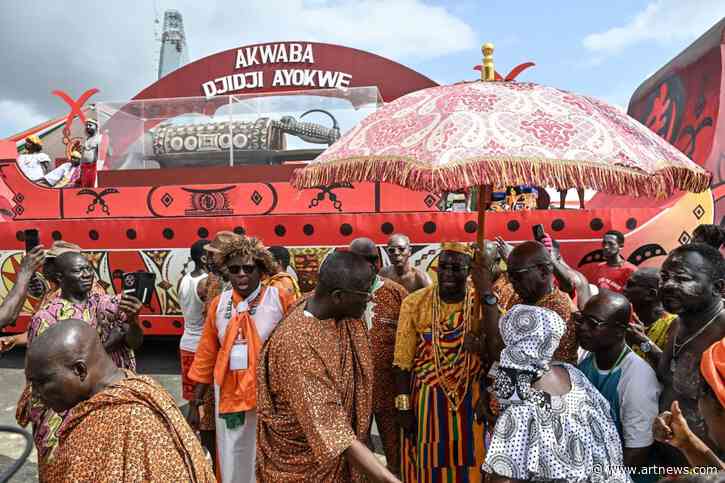 Looted Ivorian “Talking Drum” Arrives at Its Home Village After More Than a Century