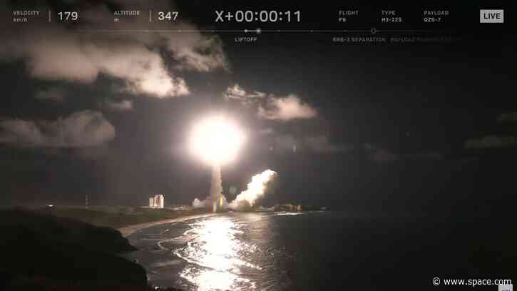 Japanese H3 rocket launches 10,800-pound navigation satellite to high Earth orbit (video)