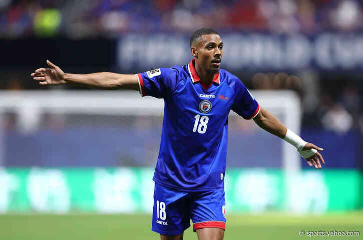 Sunderland Forward Is Gathering Interest From Ipswich Town: Should Le Bris Cash In On Him?