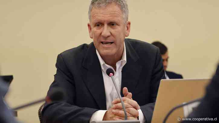 EE.UU. restituyó visa al exministro Juan Carlos Muñoz tras polémica por cable chino