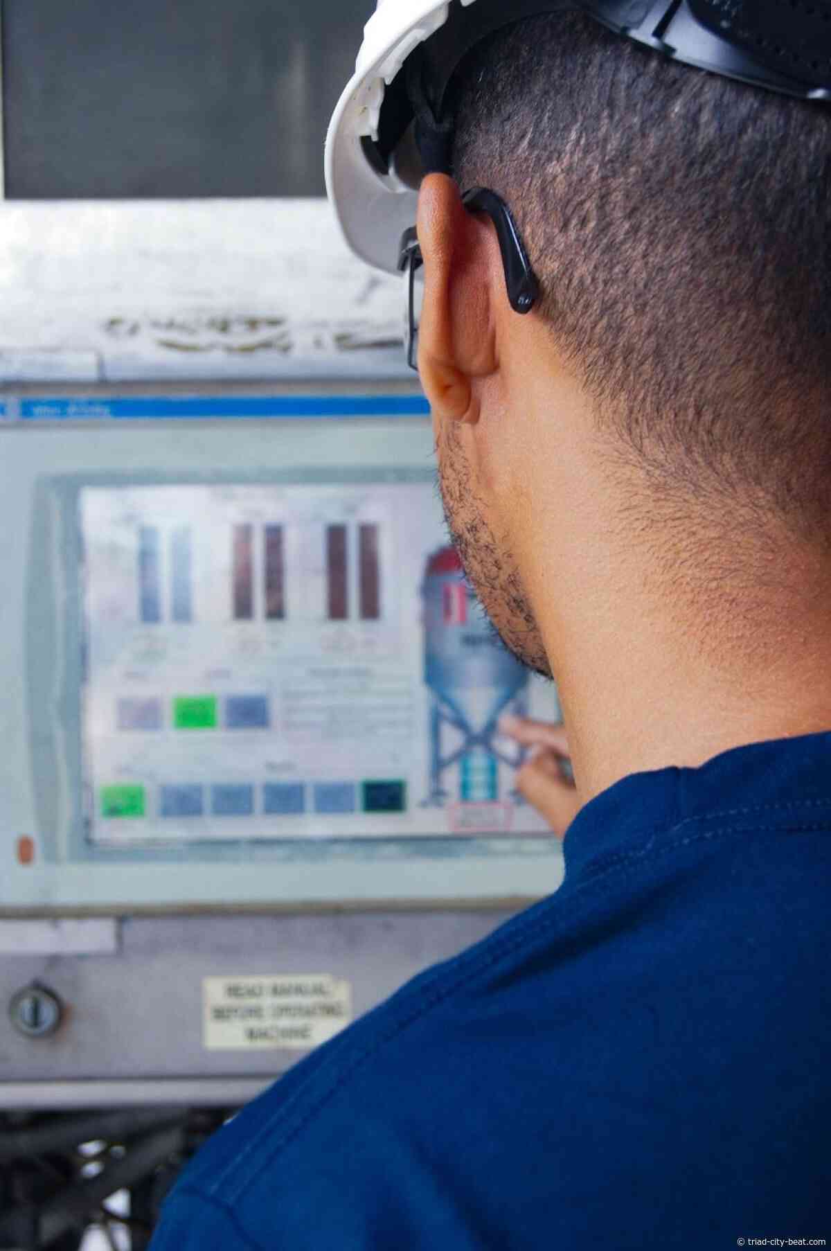 How CMMS Software Improves Everyday Facility Management Tasks