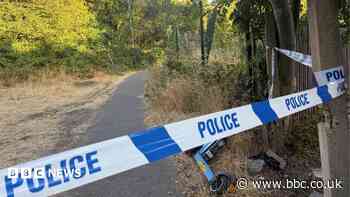 Teenagers arrested after man stabbed in street