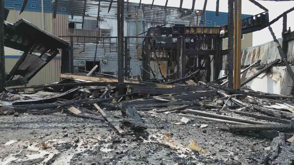 Police deem Saskatoon high school fire ‘suspicious,’ launch investigation