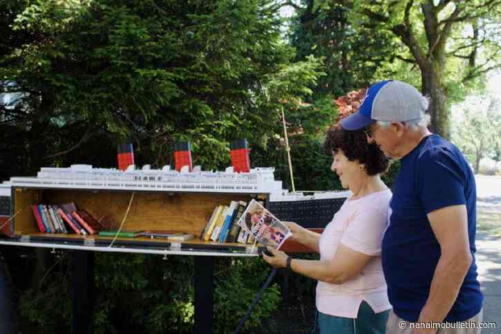 Victoria man builds community with Queen Mary-modelled little free library