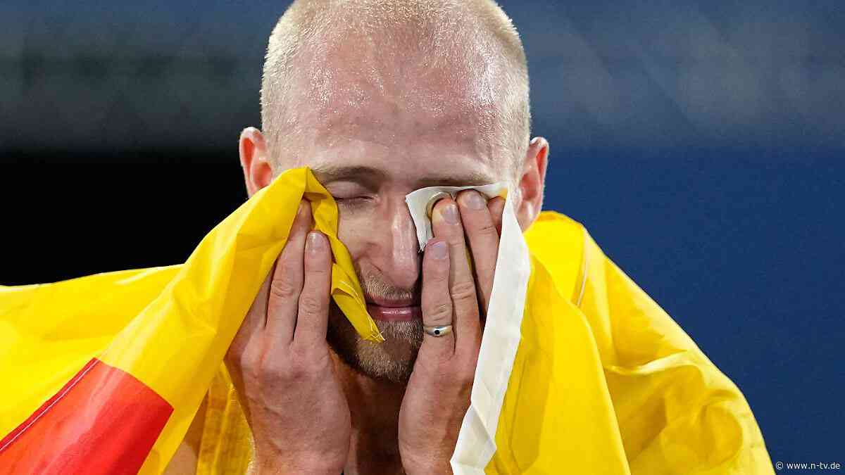 "Meine Beine wollten nicht mehr": Deutscher Nobody wird nach Wahnsinnslauf von Emotionen übermannt