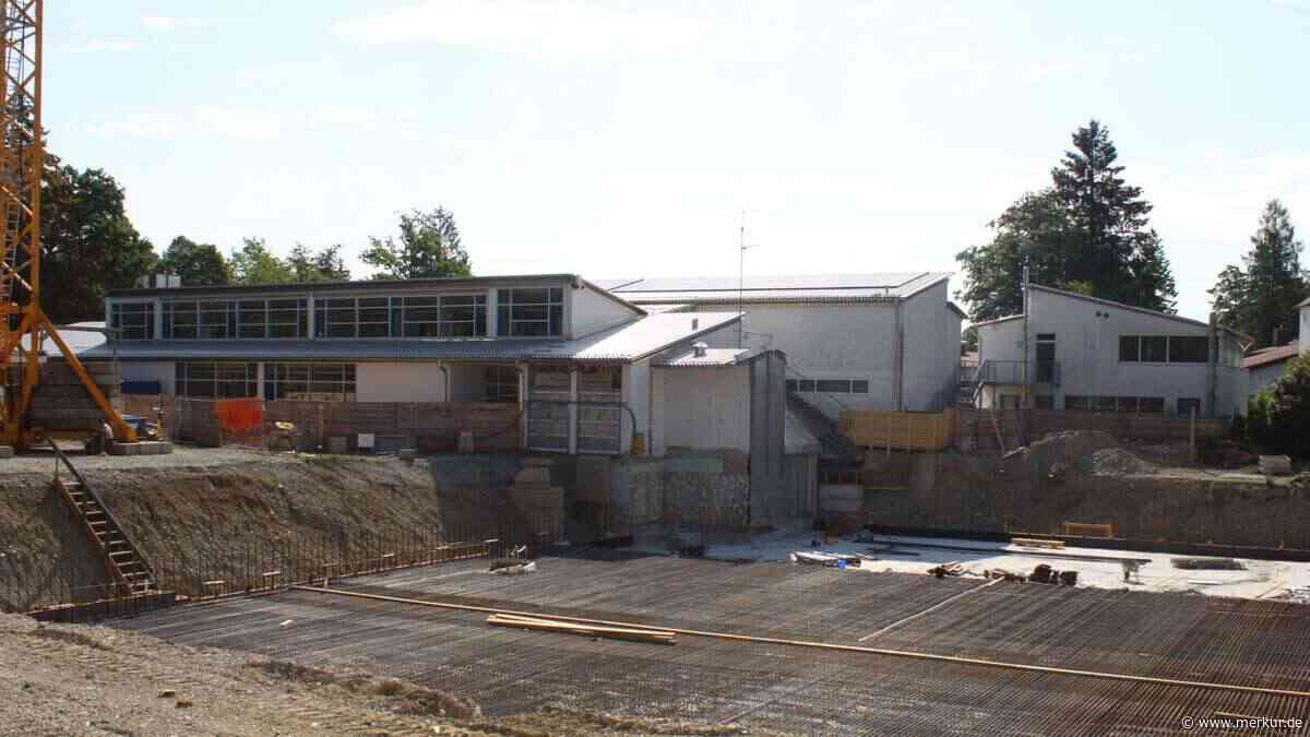 Asbest verzögert Turnhallen-Neubau in Icking – Fertigstellung im Juli 2027