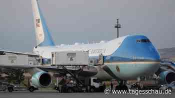 Ablenkungsmanöver: Trump im Catering-Wagen statt in der Air Force One?