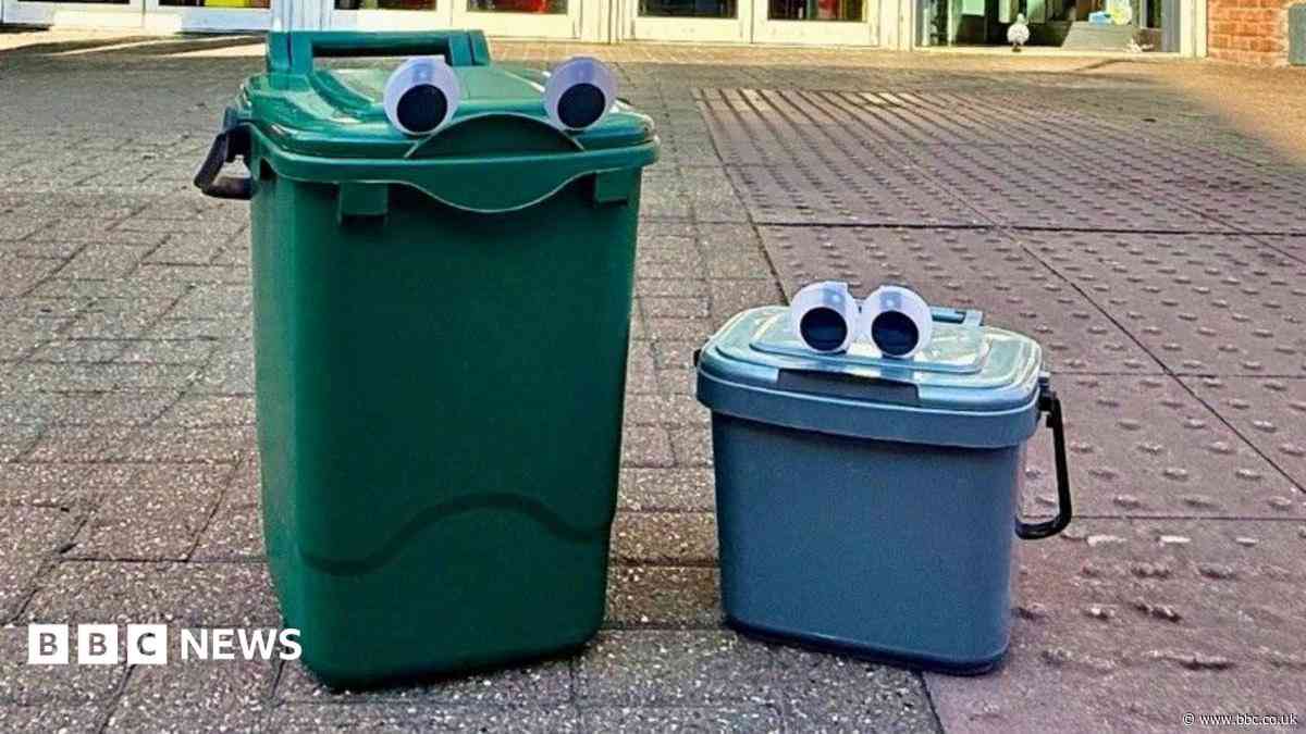 New food waste caddies being delivered to residents