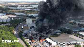 Recycling waste fire 'looked like a tornado'
