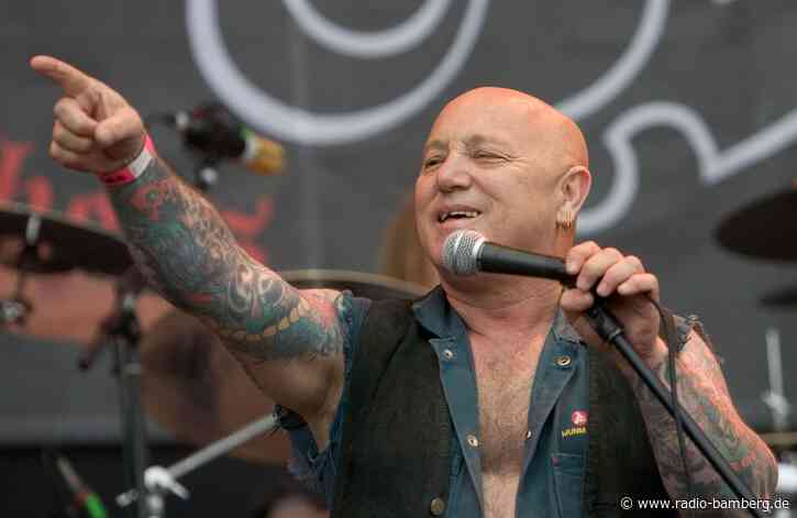 Rockband Rose Tattoo bricht Tour ab – Sänger im Krankenhaus