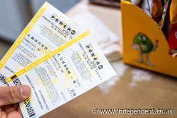 Powerball jackpot nears $1 billion in biggest prize of the year