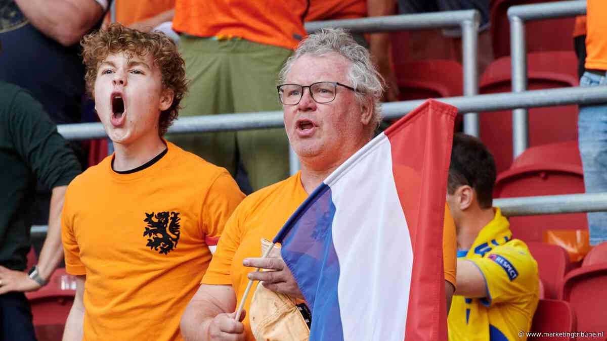 Retro voetbalshirts ook op festivals razend populair
