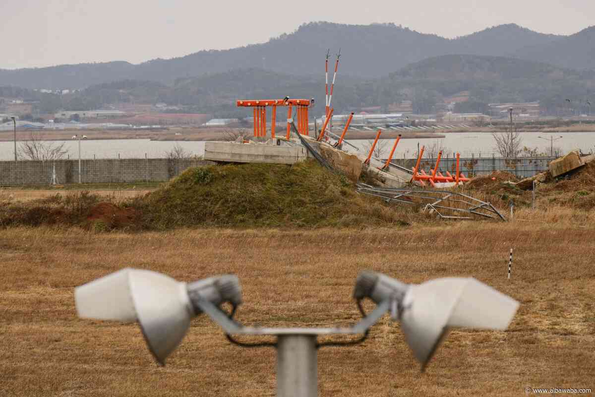 South Korean police raid transport ministry as part of Jeju air crash investigation