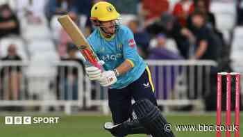Davies admits he 'owed' runs after Warwickshire win