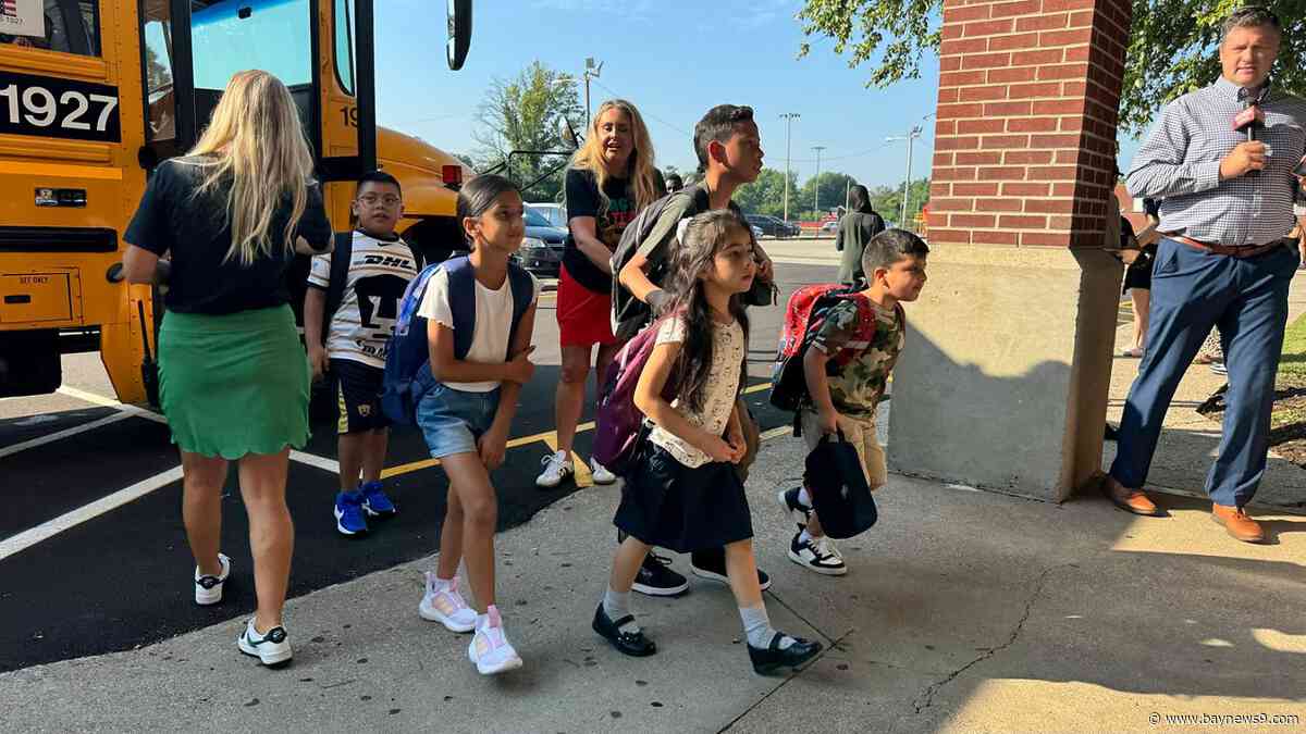 Pinellas, Polk and Hernando students return to classes