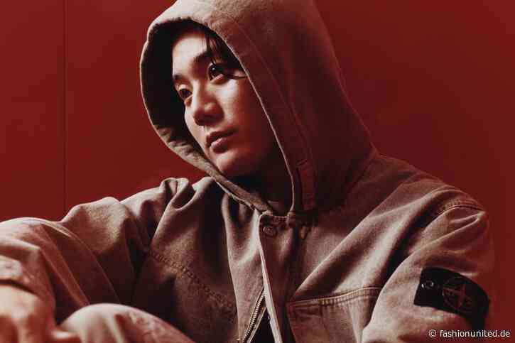 Stone Island färbt Jacke mit industriellen Eisenoxiden