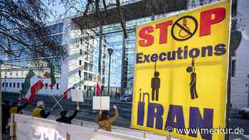 Hinrichtungen im Iran: Exil-Iranerinnen „besonders verstört“ über neue Regime-Linien