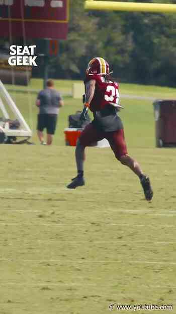 a pick six ‼️ #nfl #highlights #defense #football