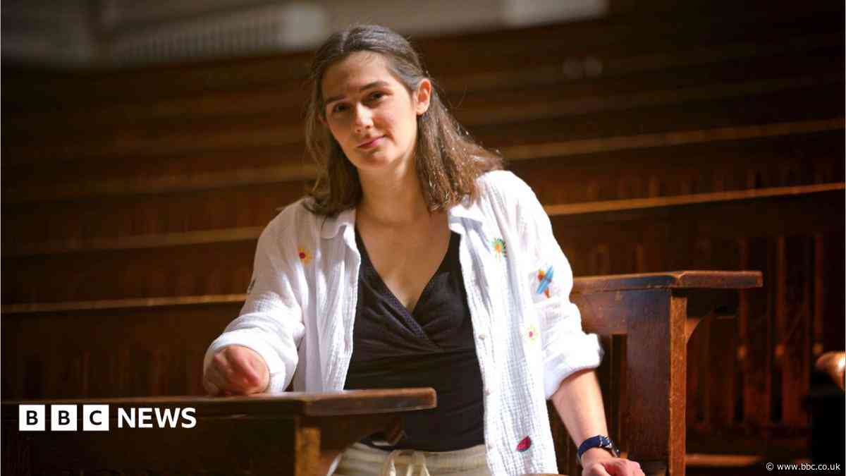 'I felt Tourette's would ruin my life, now I teach at Cambridge'