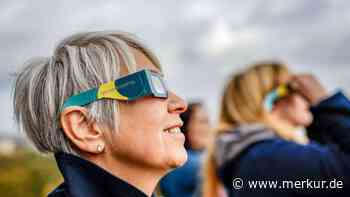 Sie haben noch keine Brille für die Sonnenfinsternis? Die beste Alternative haben Sie bereits in Ihrer Küche