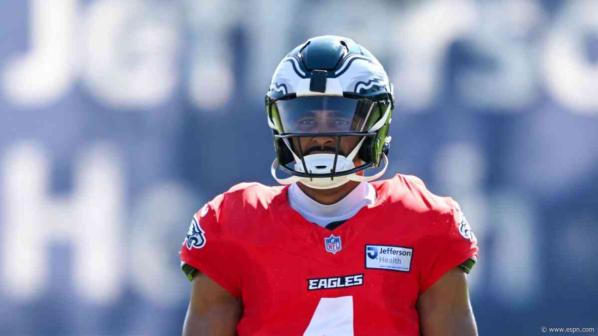 Eagles have bought in to new offensive system