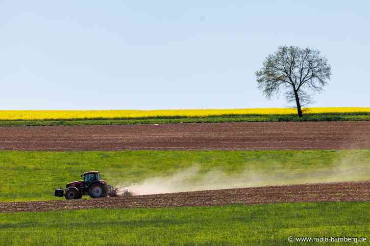 Landwirt kommt bei Feldarbeiten ums Leben
