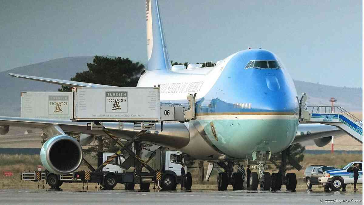 Trump used elaborate ruse to fly out of Turkey following summit because of Iran threat, report says