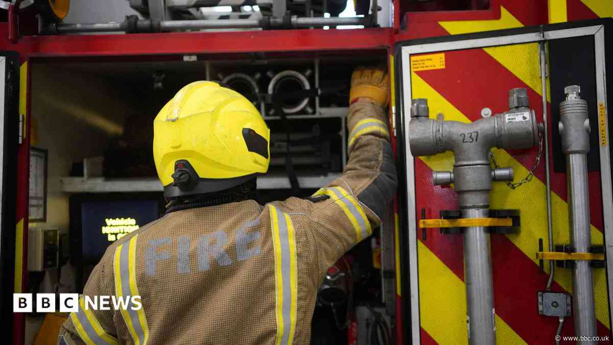 Overnight firefighter cuts 'potentially deadly'