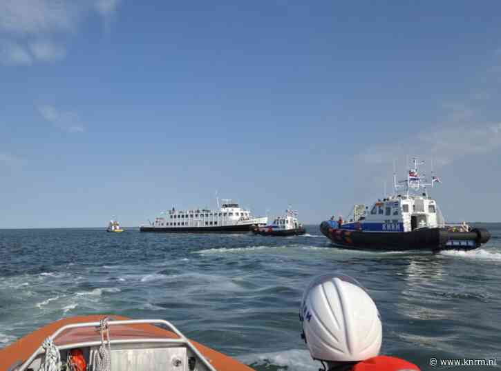 139 opvarenden van rondvaartboot geëvacueerd