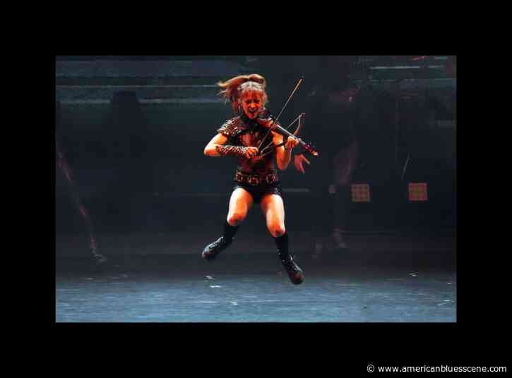 Review/Gallery: Lindsey Stirling Brings a High-Energy Spectacle Home to Arizona
