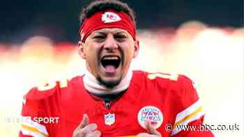 Mahomes to become NFL's first $500m player