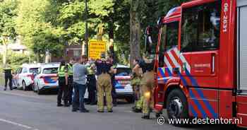 Politie en brandweer rukken uit naar woning Apeldoorn na melding chemische geur