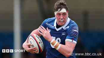 Scarlets sign lock Groves and full-back Murray-Macgregor